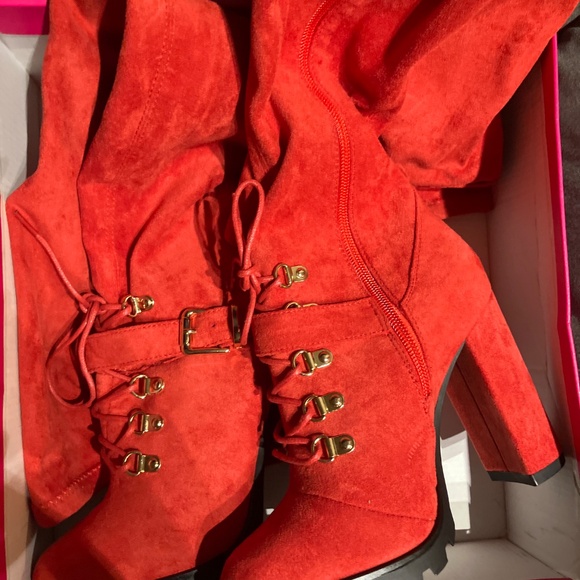 Thigh High Heeled Woman’s Red Suede Boots Size7 - Picture 6 of 12
